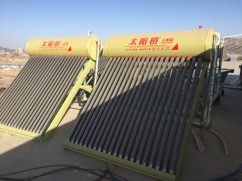 2016和平生態(tài)園太陽能熱水機(jī)